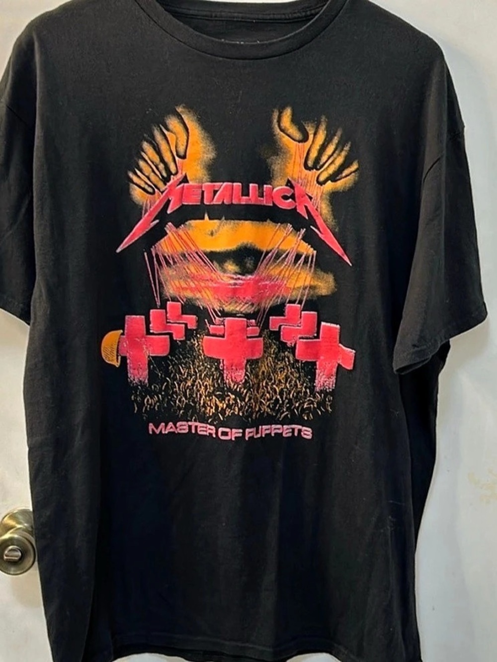 Metallica Master of Puppets Cross T-Shirt Black & Red XL